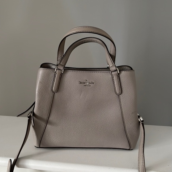 Kate Spade Purse - Picture 2 of 8